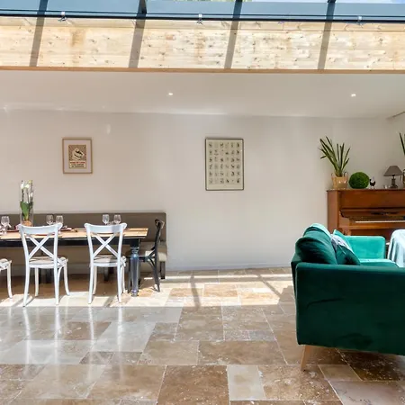 La Dame De Coeur Deauville, Maison D'hotes-b&b Bed and breakfast