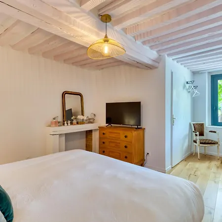 Panzió La Dame De Coeur Deauville, Maison D'hotes-b&b