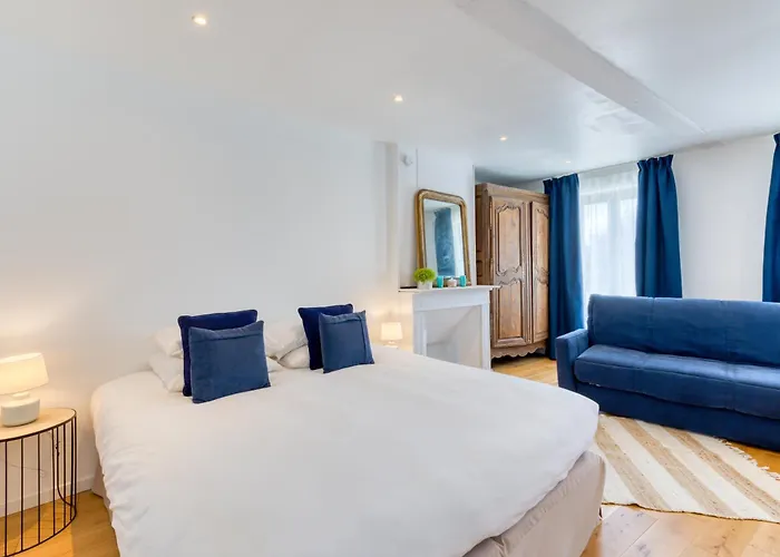 Bed & Breakfast La Dame De Coeur Deauville, Maison D'hotes-b&b