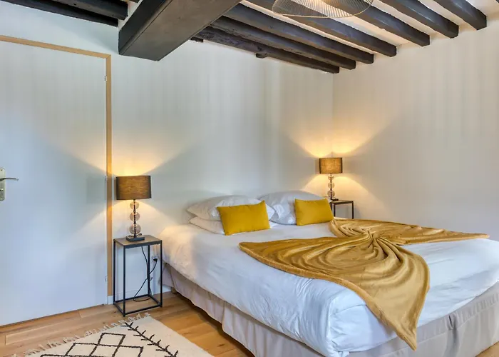 Bed & Breakfast La Dame De Coeur Deauville, Maison D'hotes-b&b