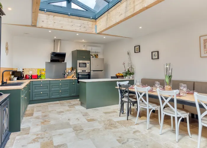 Bed & Breakfast La Dame De Coeur Deauville, Maison D'hotes-b&b